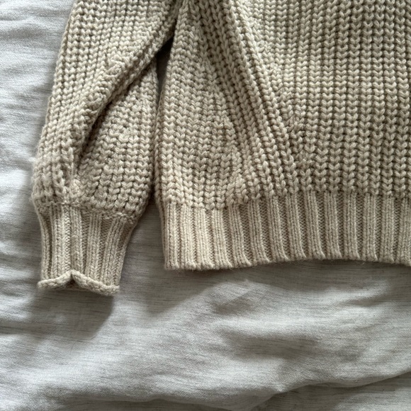 oversized knit sweater - Picture 4 of 5